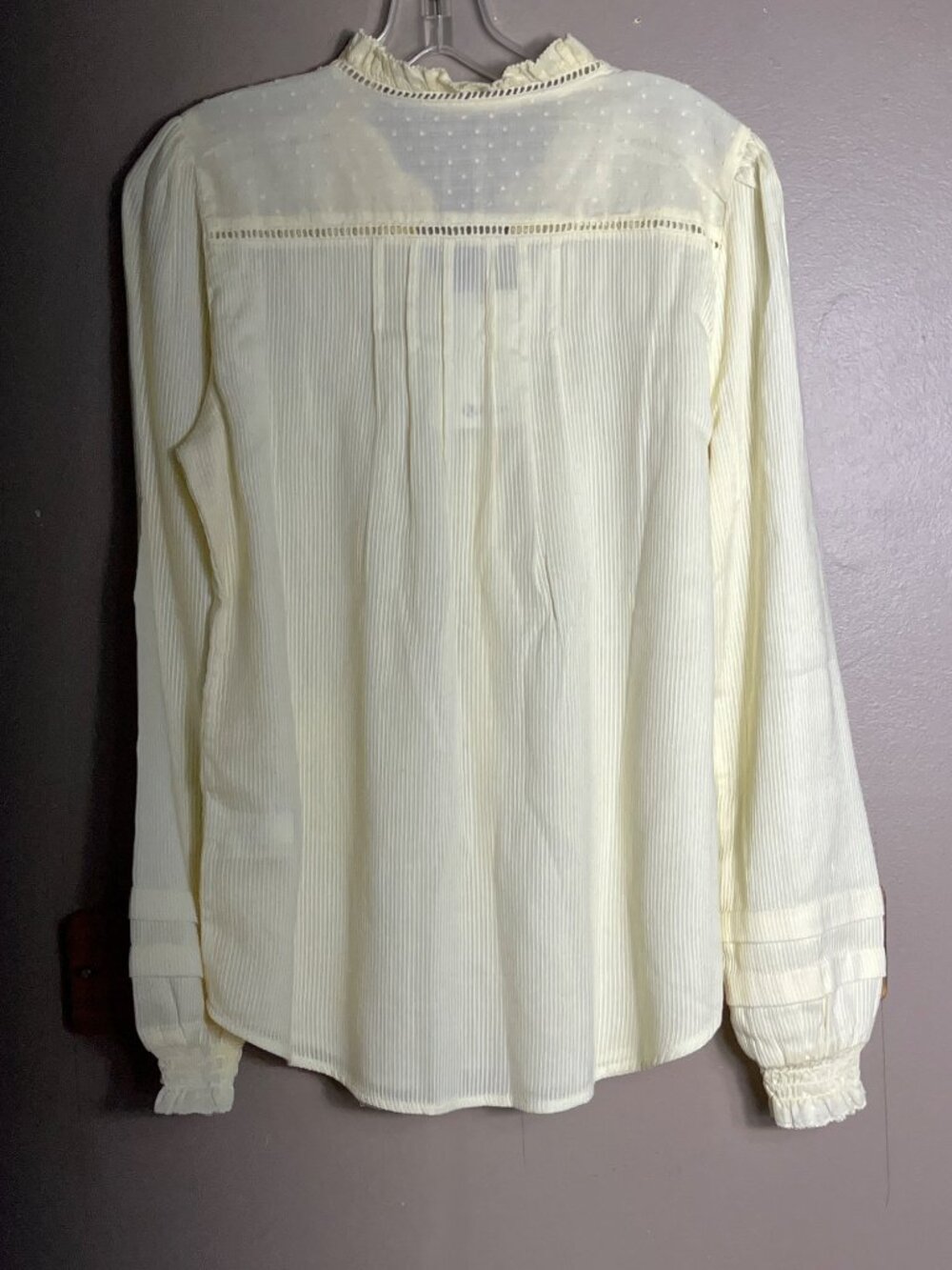 NWT Quince Peasant Blouse Textured Custard Pale Yellow Dainty Cottagecore Wom M - Picture 9 of 10